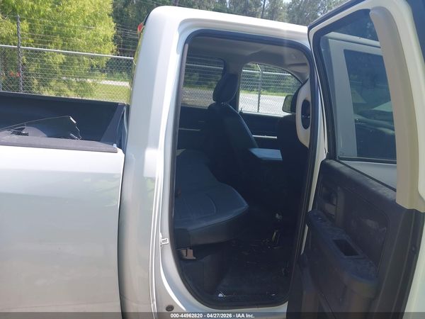 2023 RAM 1500 CLASSIC TRADESMAN  4X4 6'4 BOX