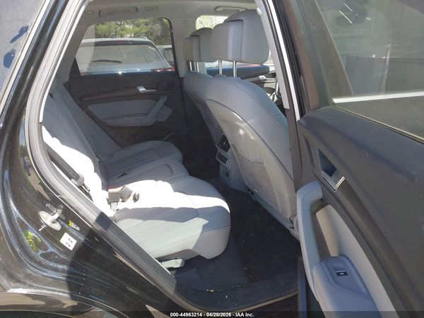 2021 AUDI Q5
