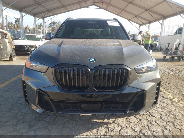 2025 BMW X5 XDRIVE40I
