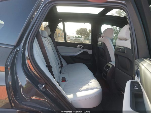 2025 BMW X5 XDRIVE40I
