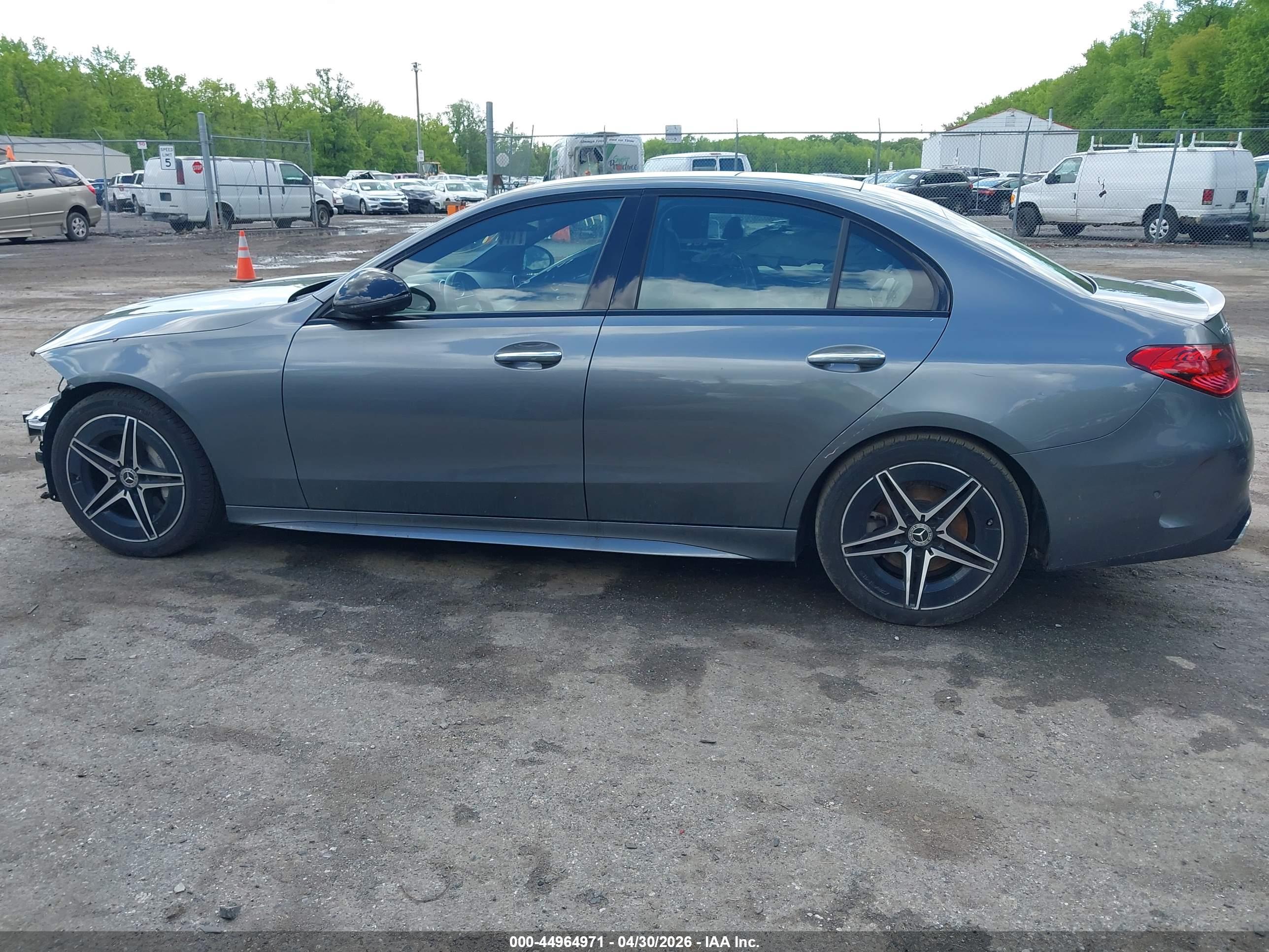 2024 MERCEDES-BENZ C 300
