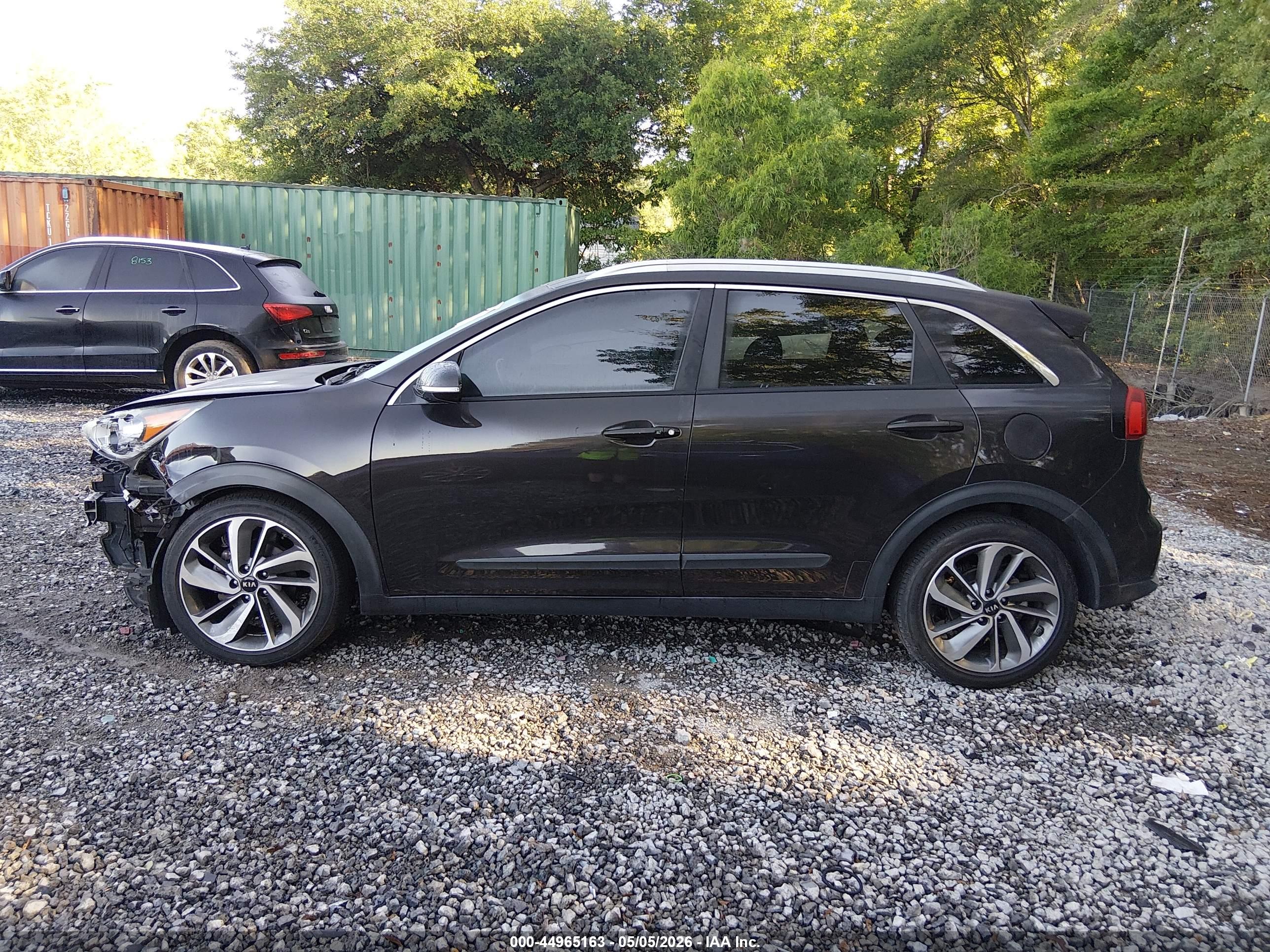 2017 KIA NIRO TOURING