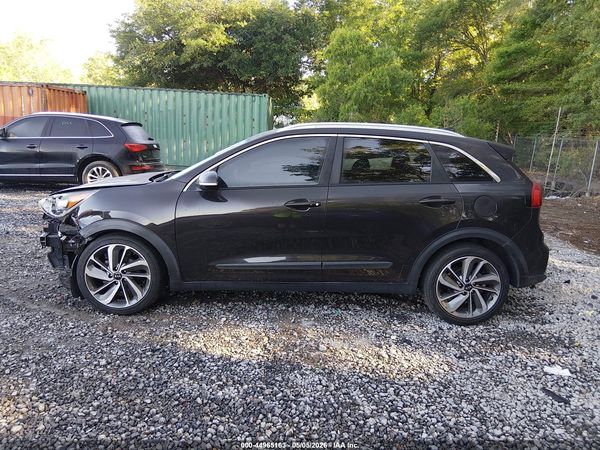 2017 KIA NIRO TOURING