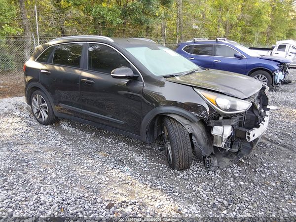 2017 KIA NIRO TOURING