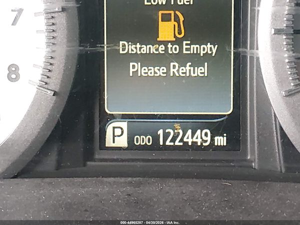 2015 TOYOTA SIENNA SE 8 PASSENGER