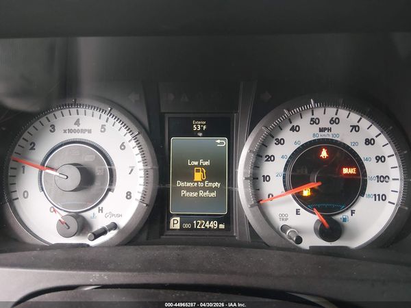 2015 TOYOTA SIENNA SE 8 PASSENGER
