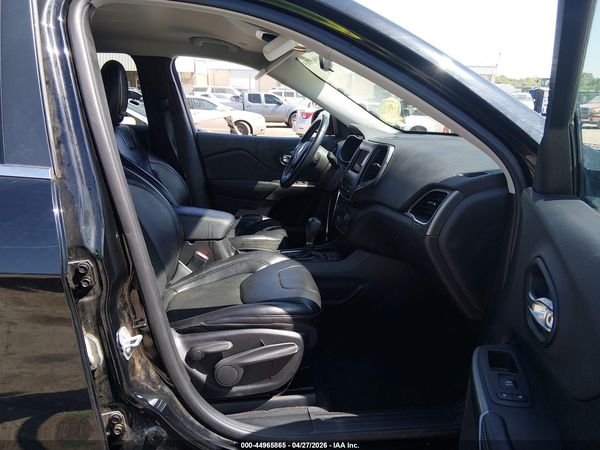 2019 JEEP CHEROKEE LATITUDE PLUS FWD