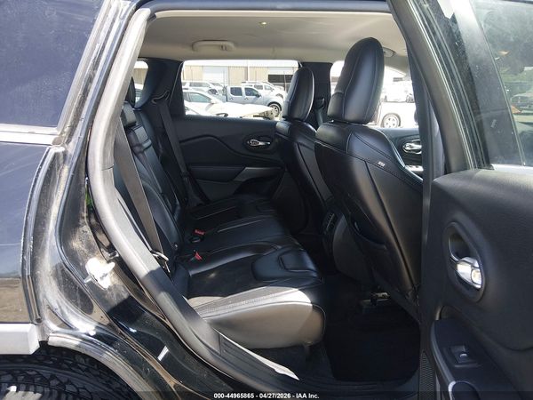 2019 JEEP CHEROKEE LATITUDE PLUS FWD