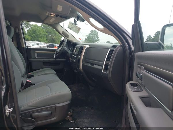 2018 RAM 1500 SLT  4X2 5'7 BOX