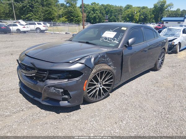 2017 DODGE CHARGER SXT RWD