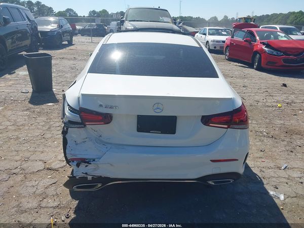 2019 MERCEDES-BENZ A 220 A220