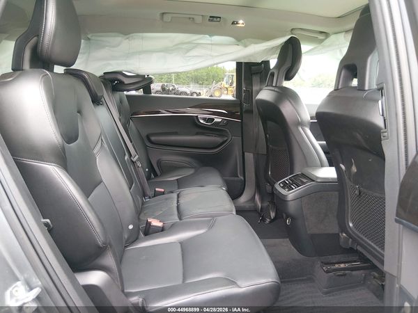 2018 VOLVO XC90 T5 MOMENTUM
