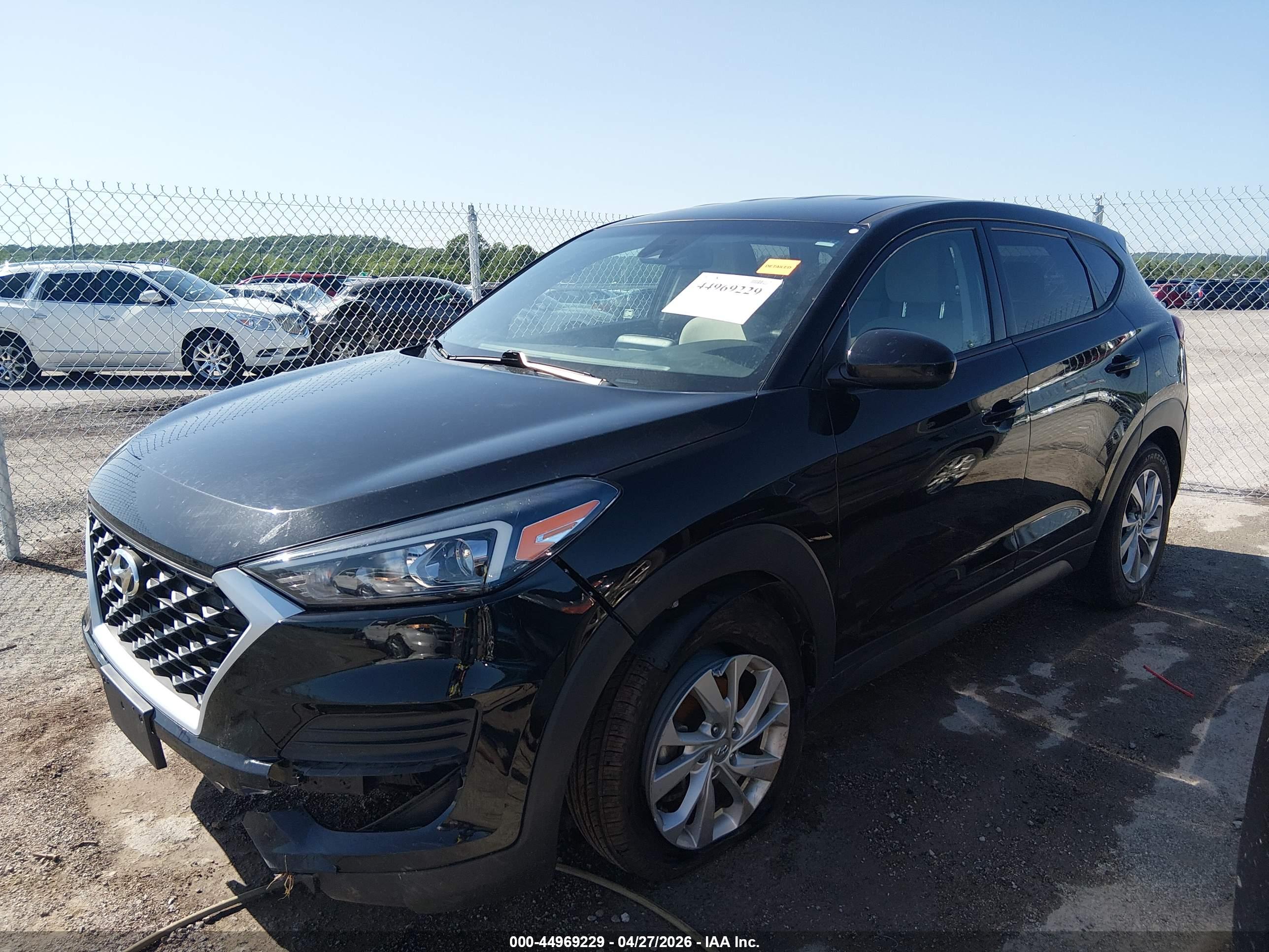 2019 HYUNDAI TUCSON SE