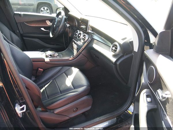 2016 MERCEDES-BENZ GLC 300 GLC300