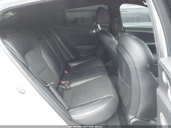 2020 KIA STINGER GT1