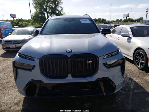 2025 BMW X7 M60I