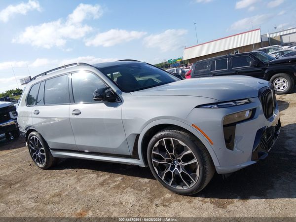 2025 BMW X7 M60I