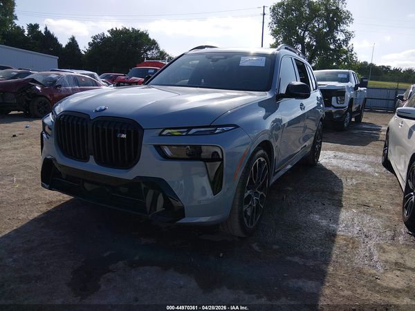 2025 BMW X7 M60I