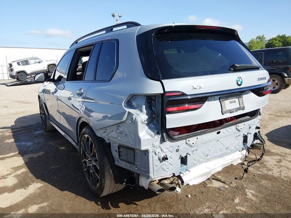 2025 BMW X7 M60I