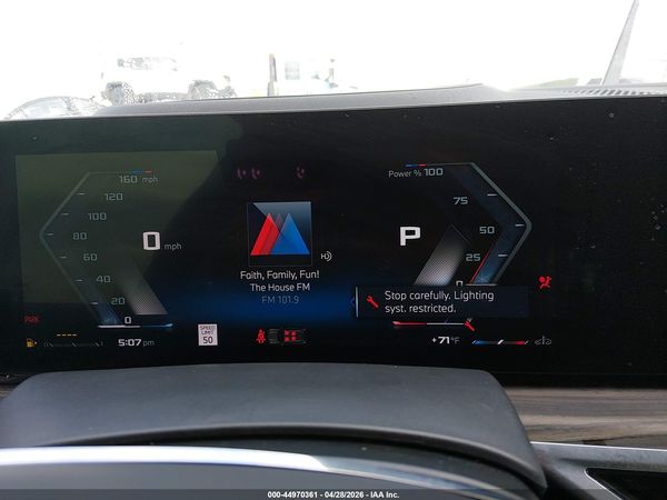 2025 BMW X7 M60I