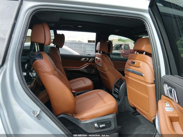 2025 BMW X7 M60I