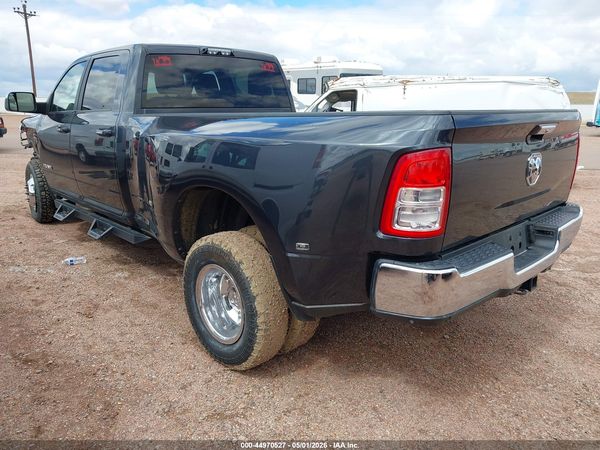 2019 RAM 3500 BIG HORN  4X4 8' BOX
