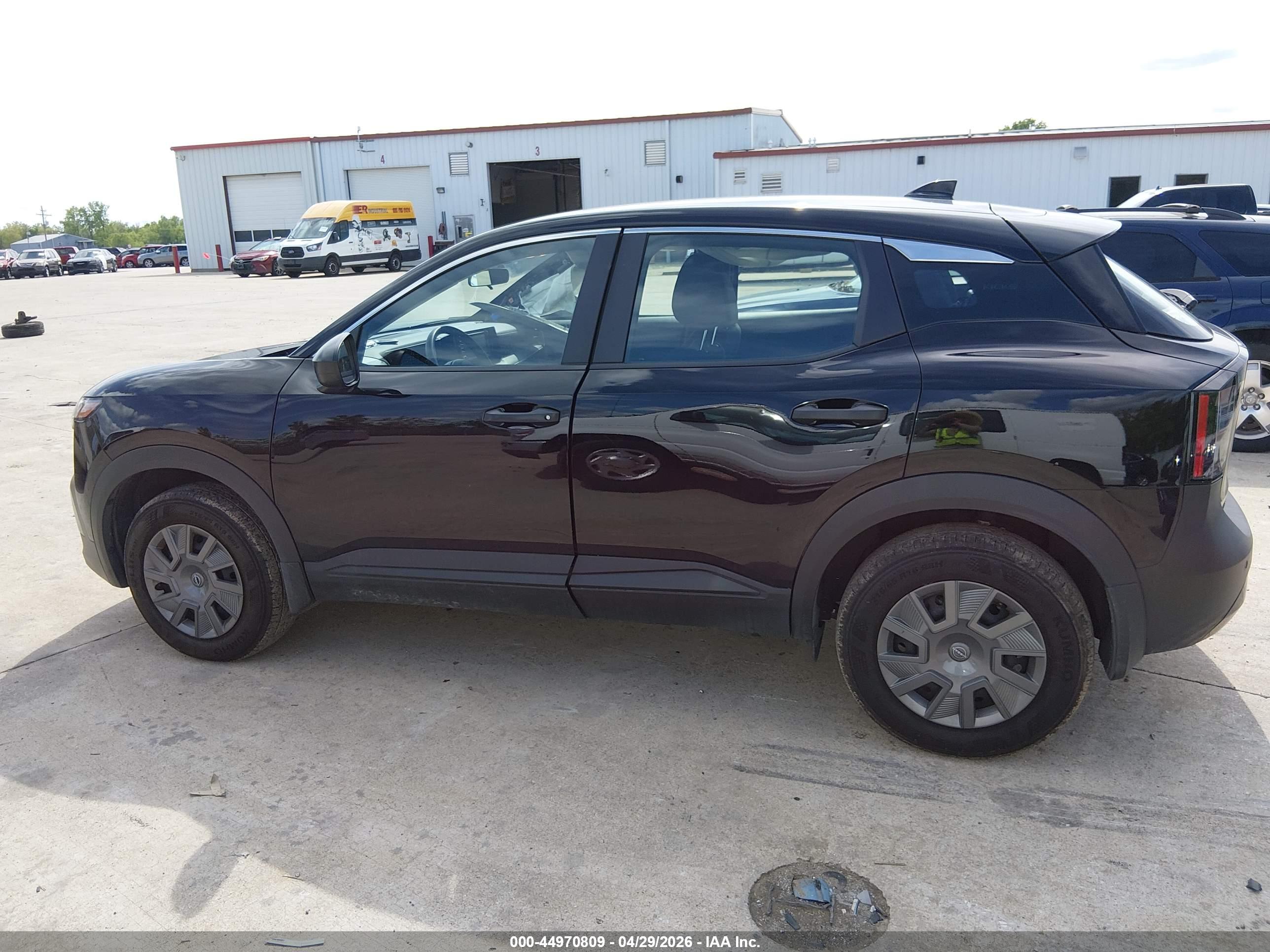 2025 NISSAN KICKS S INTELLIGENT AWD