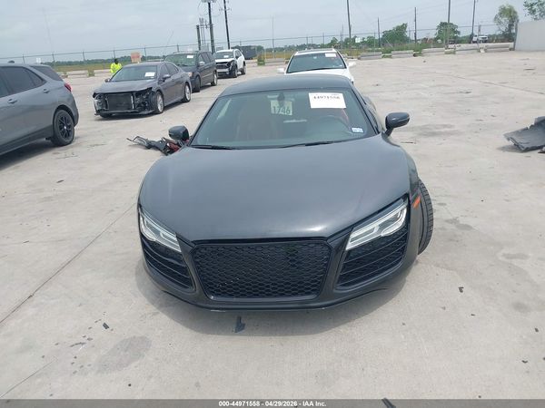2015 AUDI R8 4.2