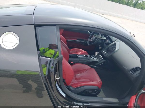 2015 AUDI R8 4.2