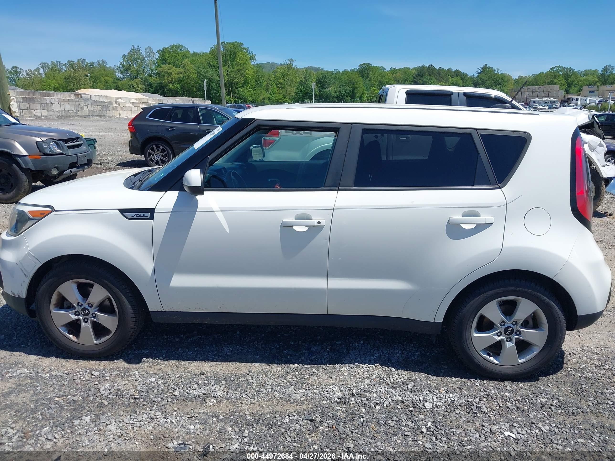 2019 KIA SOUL Base