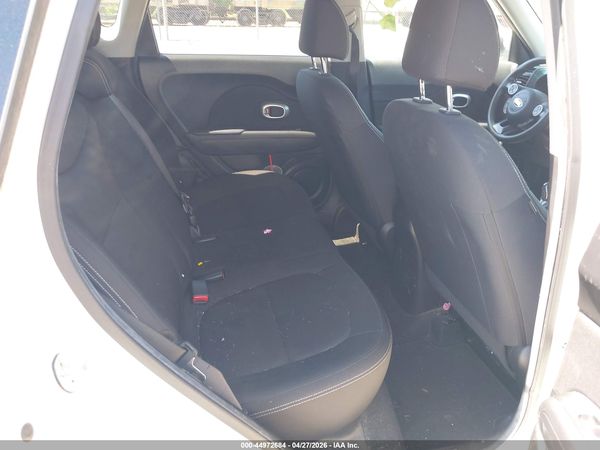 2019 KIA SOUL Base