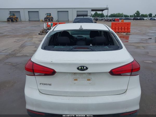 2017 KIA FORTE LX