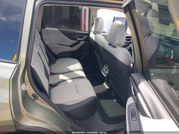 2021 SUBARU FORESTER PREMIUM — I8