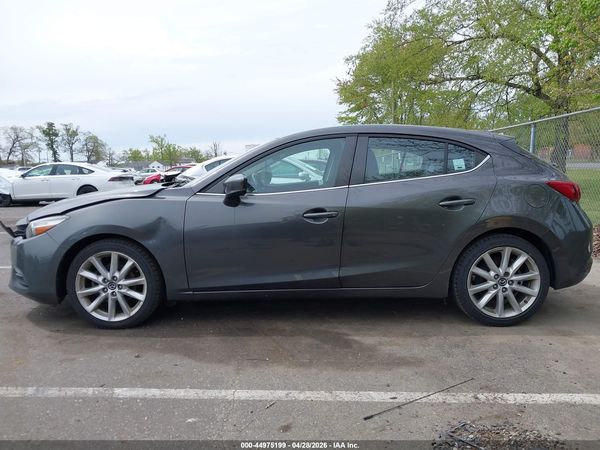 2017 MAZDA MAZDA3 TOURING 2.5