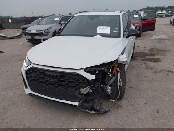 2022 AUDI SQ5