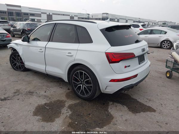 2022 AUDI SQ5