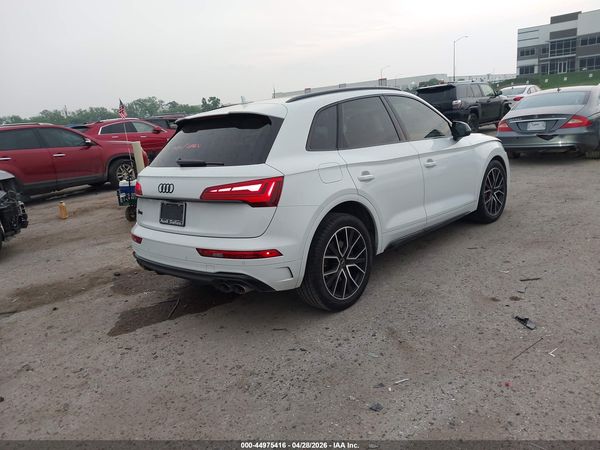 2022 AUDI SQ5