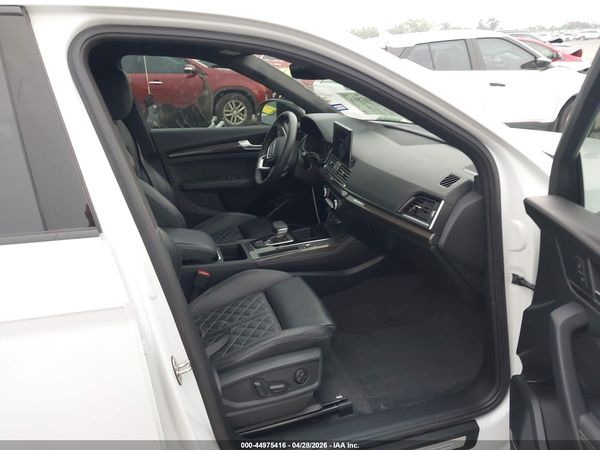 2022 AUDI SQ5