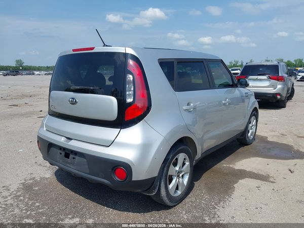 2017 KIA SOUL Base