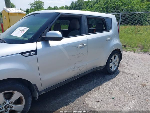 2017 KIA SOUL Base