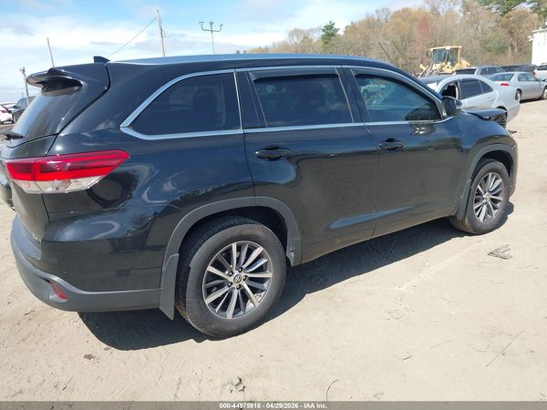 2018 TOYOTA HIGHLANDER XLE