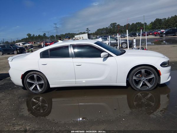 2017 DODGE CHARGER SXT RWD