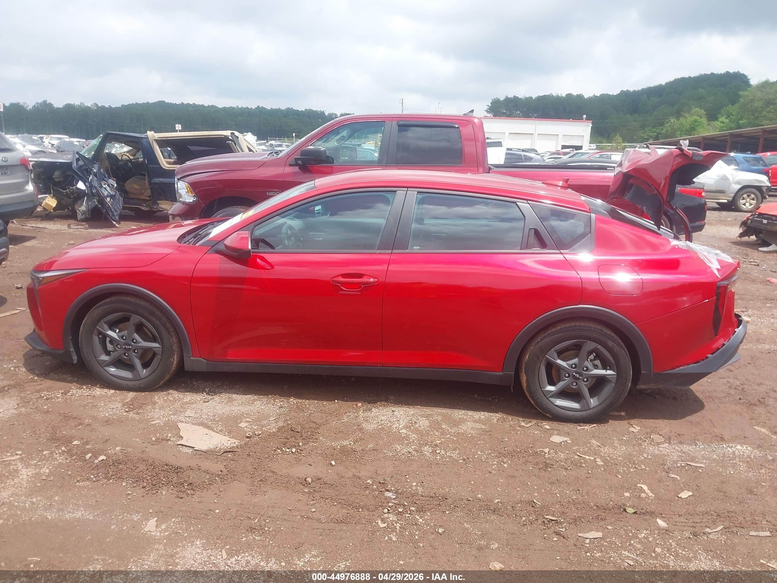 2025 KIA K4 LXS