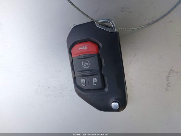 2025 JEEP WRANGLER 4-DOOR SAHARA 4X4