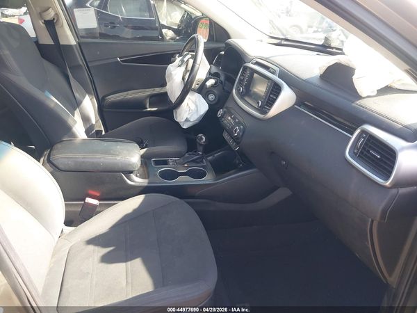 2018 KIA SORENTO 2.4L LX