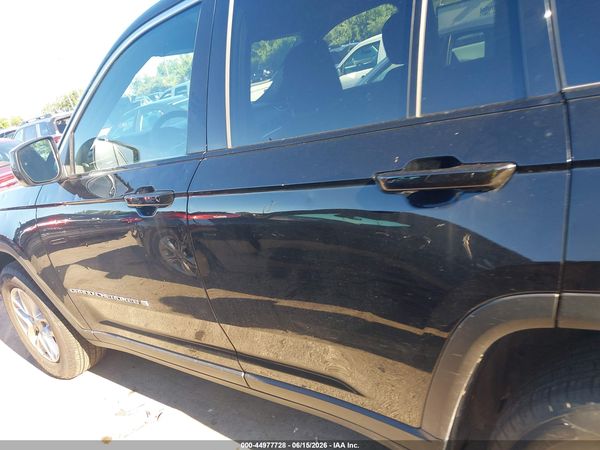 2025 JEEP GRAND CHEROKEE LAREDO X 4X4