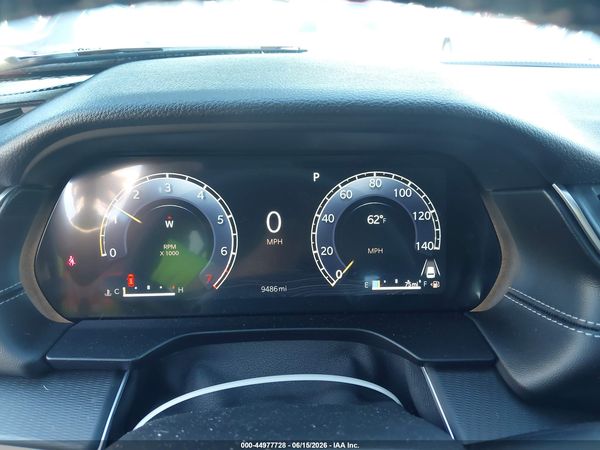 2025 JEEP GRAND CHEROKEE LAREDO X 4X4