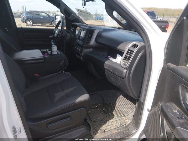 2024 RAM 1500 TRADESMAN  4X4 6'4 BOX