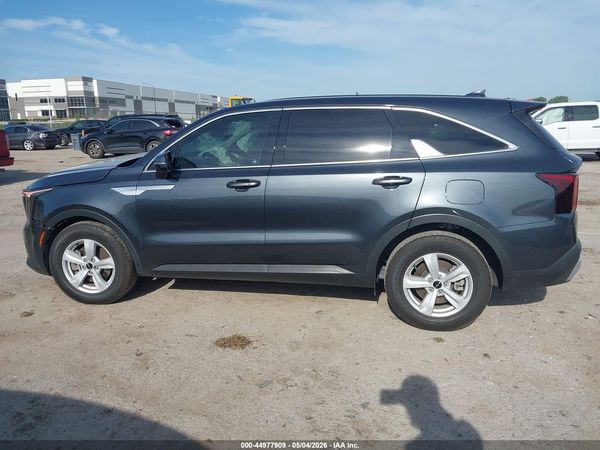 2024 KIA SORENTO LX