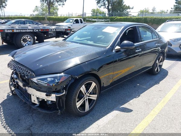 2025 MERCEDES-BENZ C 300 C300